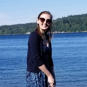 Meet your Posher, Kelly